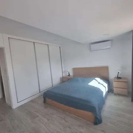 T1+1 Nova * אלבופיירה