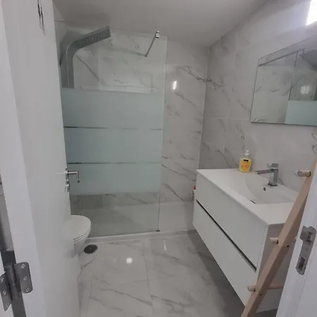 T1+1 Nova Apartman *